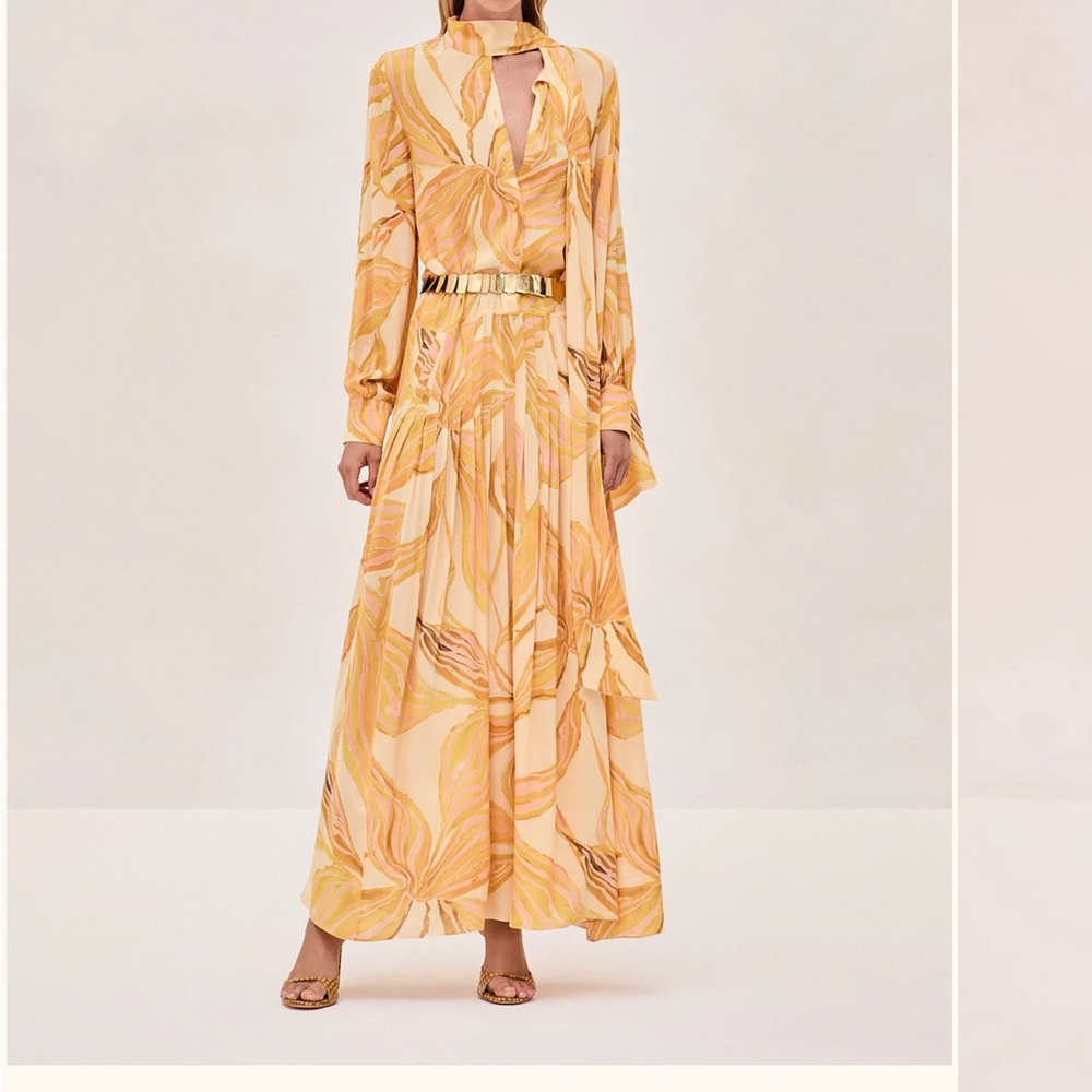 Elegant Floral Maxi Dress with Belt